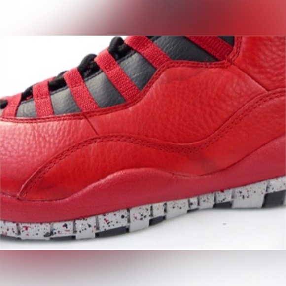 Nike Air Jordan Retro 10 Bulls Over Broadway 705178-601 Size 11.5 Men\'s main image 13